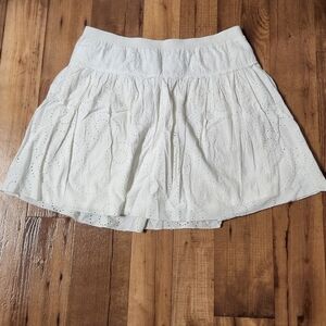 Old Navy White Pull On Skirt Size Large